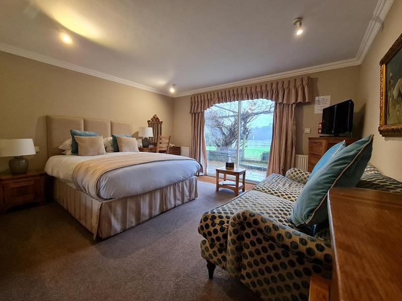 Powdermills Country House Hotel Батъл Екстериор снимка