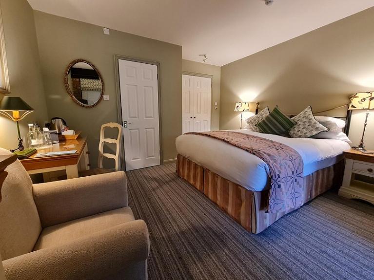 Powdermills Country House Hotel Батъл Екстериор снимка