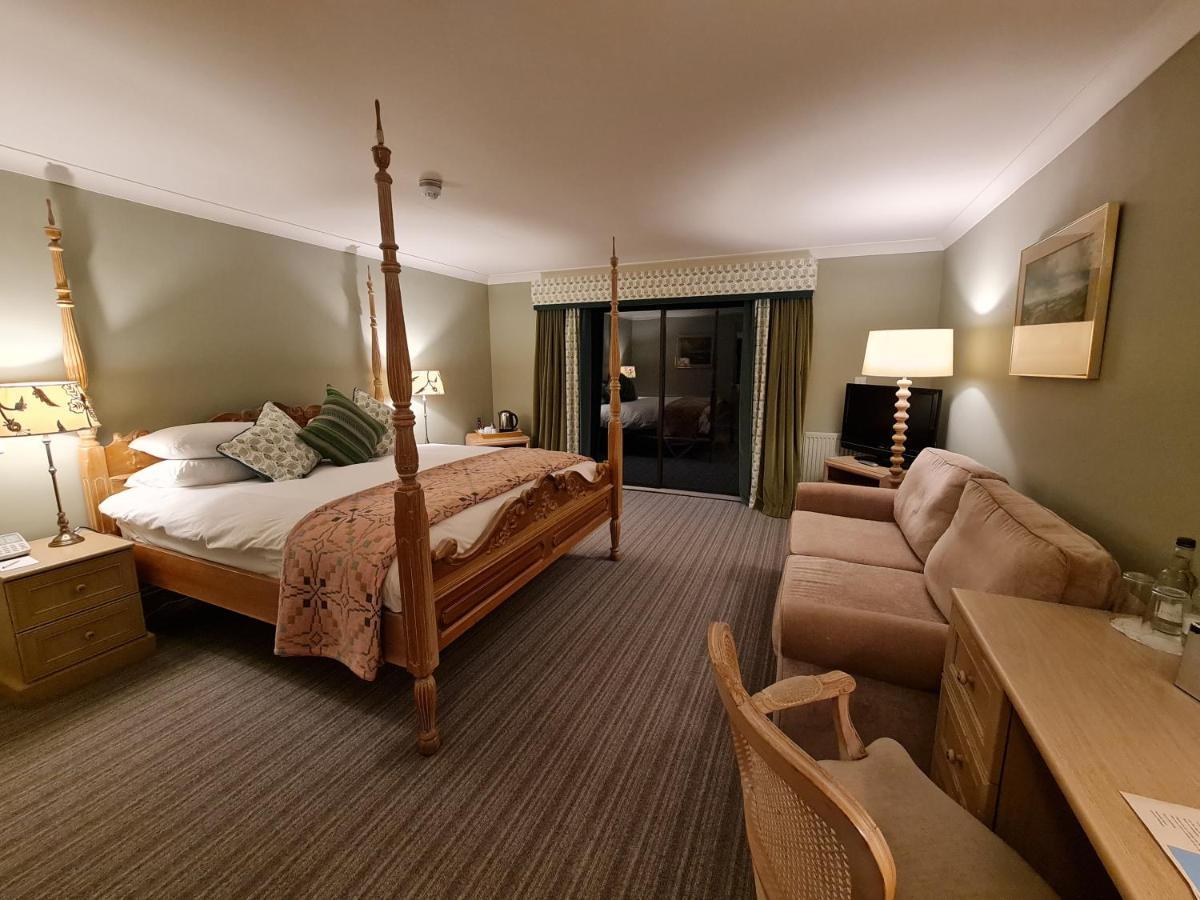 Powdermills Country House Hotel Батъл Екстериор снимка