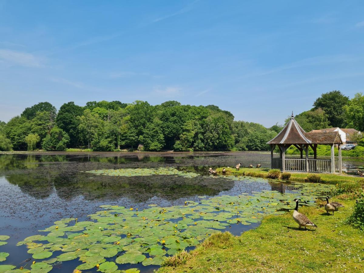 Powdermills Country House Hotel Батъл Екстериор снимка