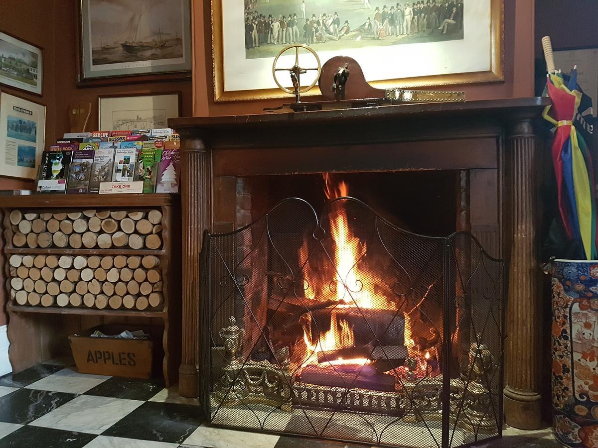 Powdermills Country House Hotel Батъл Екстериор снимка
